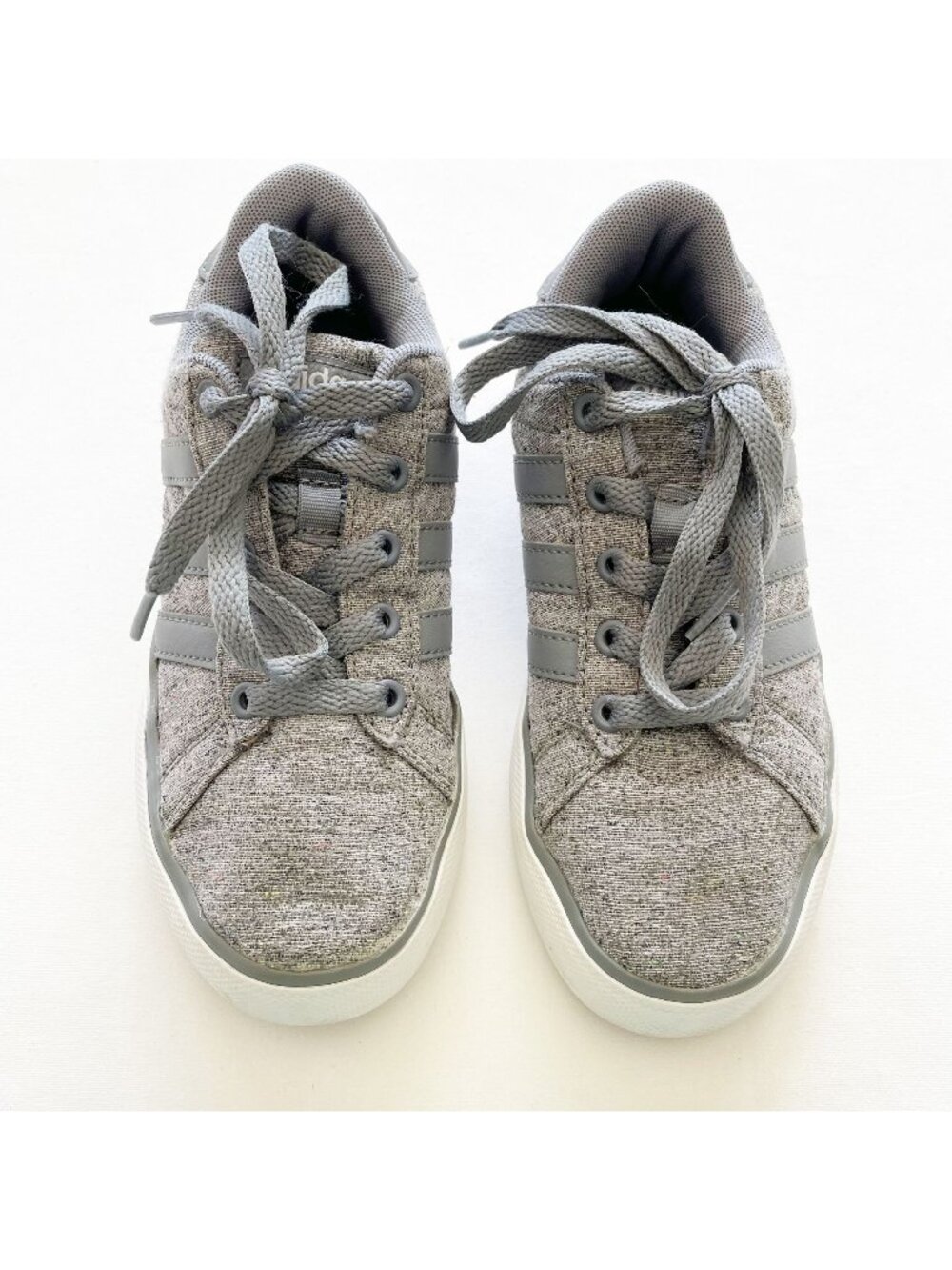 Adidas Gray Lace-Up Sneakers Size 2 Youth Casual Comfortable Shoes
